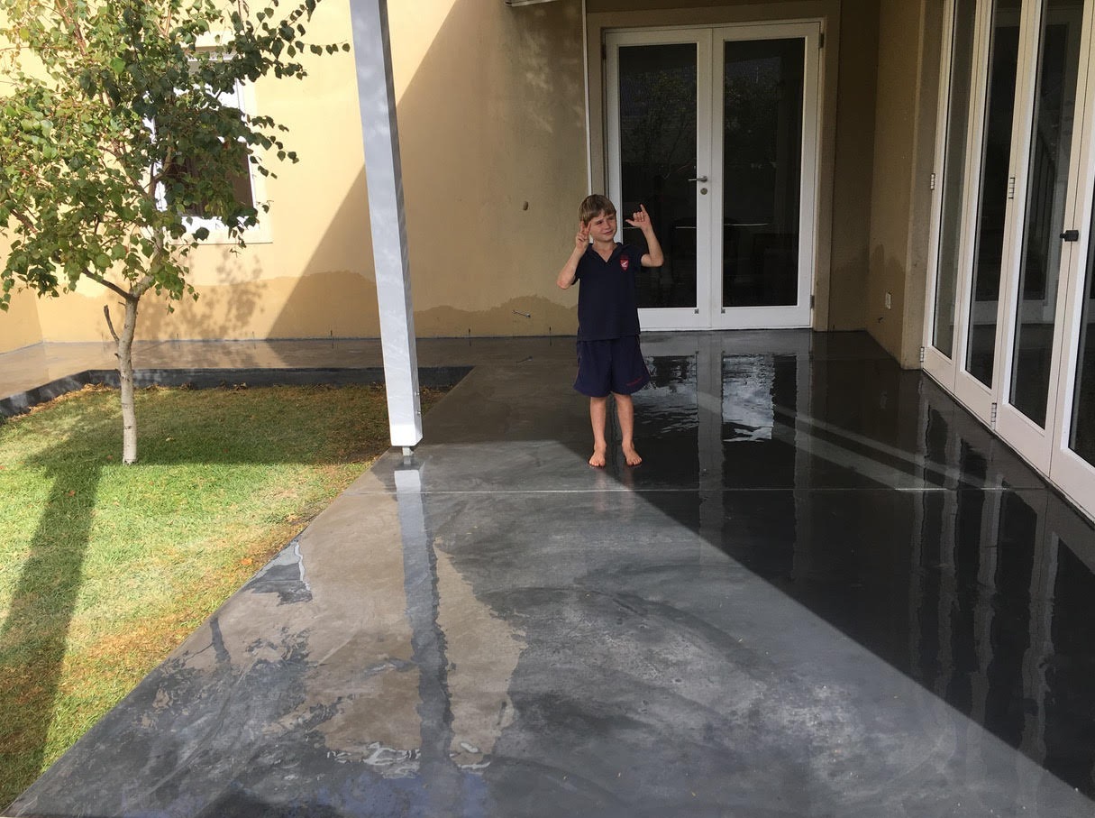 Screed flooring by W0RX Carpentry and Construction